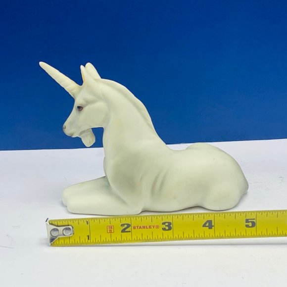 Harvey Knox unicorn figurine sculpture decor japan - Picture 2 of 5